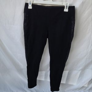Mudd leggings with side detail size large
